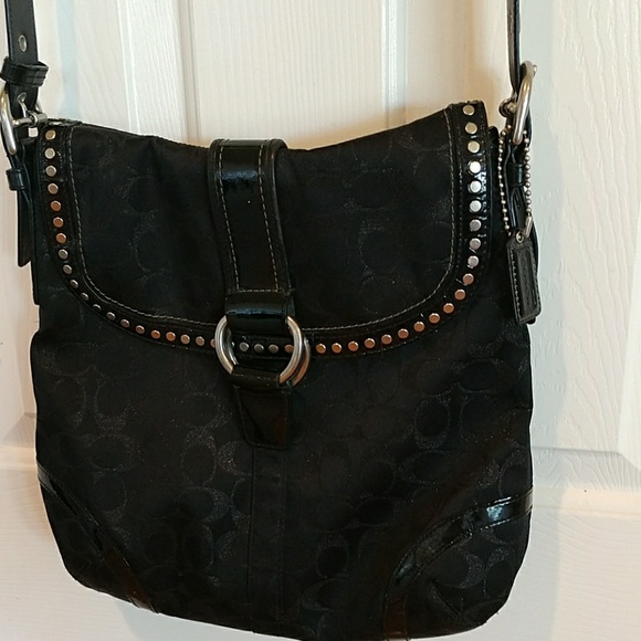 coach long strap shoulder bag